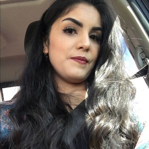 Meet your Posher, Sandra